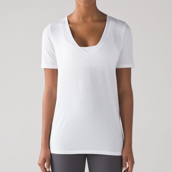 lululemon athletica Tops - Lululemon Athletica Women's Love Tee IV in White